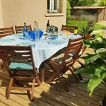 ヴィラ 3 Climatisees Proche Avec Jardin Clos ヴィルヌーヴ・レ・マグローヌ