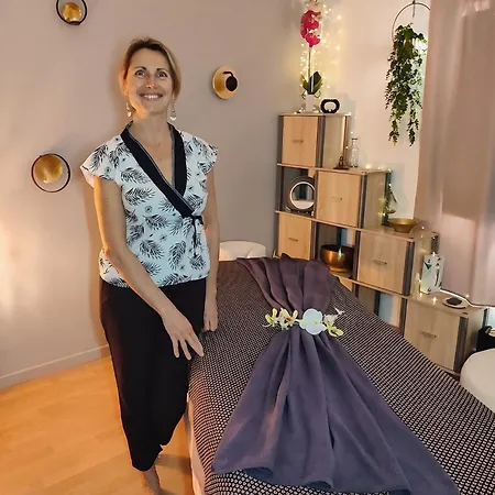 Villa 3 Climatisées Proche Avec Jardin Clos *