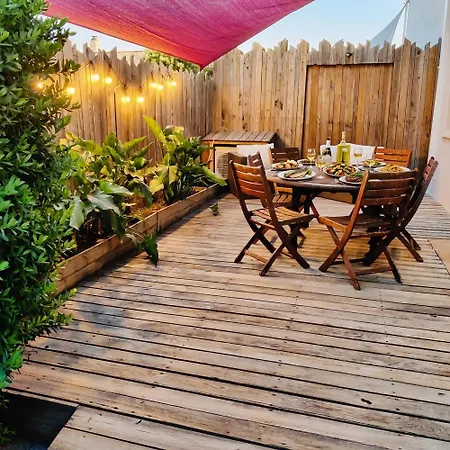 3 Climatisées Proche Avec Jardin Clos Villa *